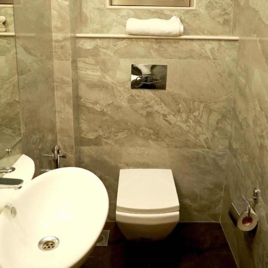 Hotel Lords, Fort Mumbai Ngoại thất bức ảnh