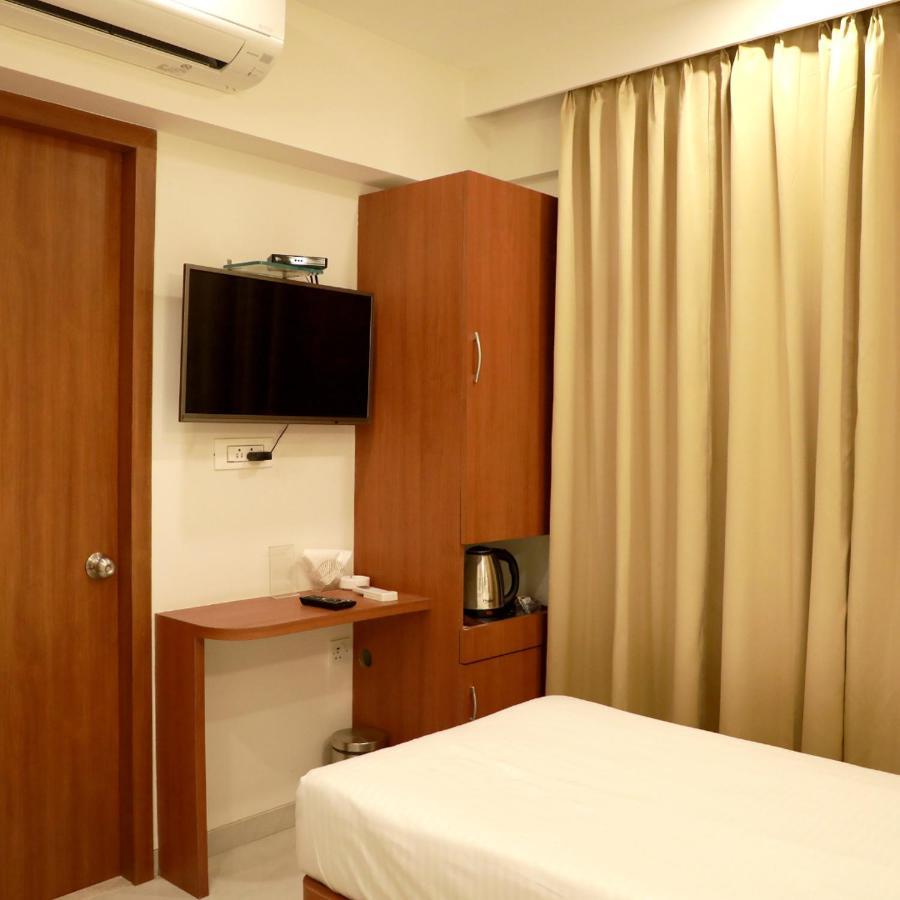 Hotel Lords, Fort Mumbai Ngoại thất bức ảnh