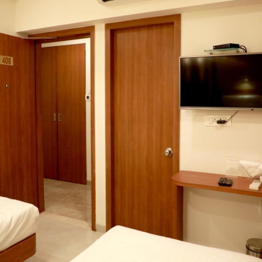 Hotel Lords, Fort Mumbai Ngoại thất bức ảnh