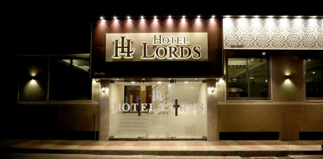 Hotel Lords, Fort Mumbai Ngoại thất bức ảnh